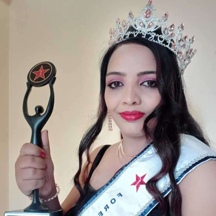 Sheetal Satish Jadhav Won Mrs Pune 2023 Crown